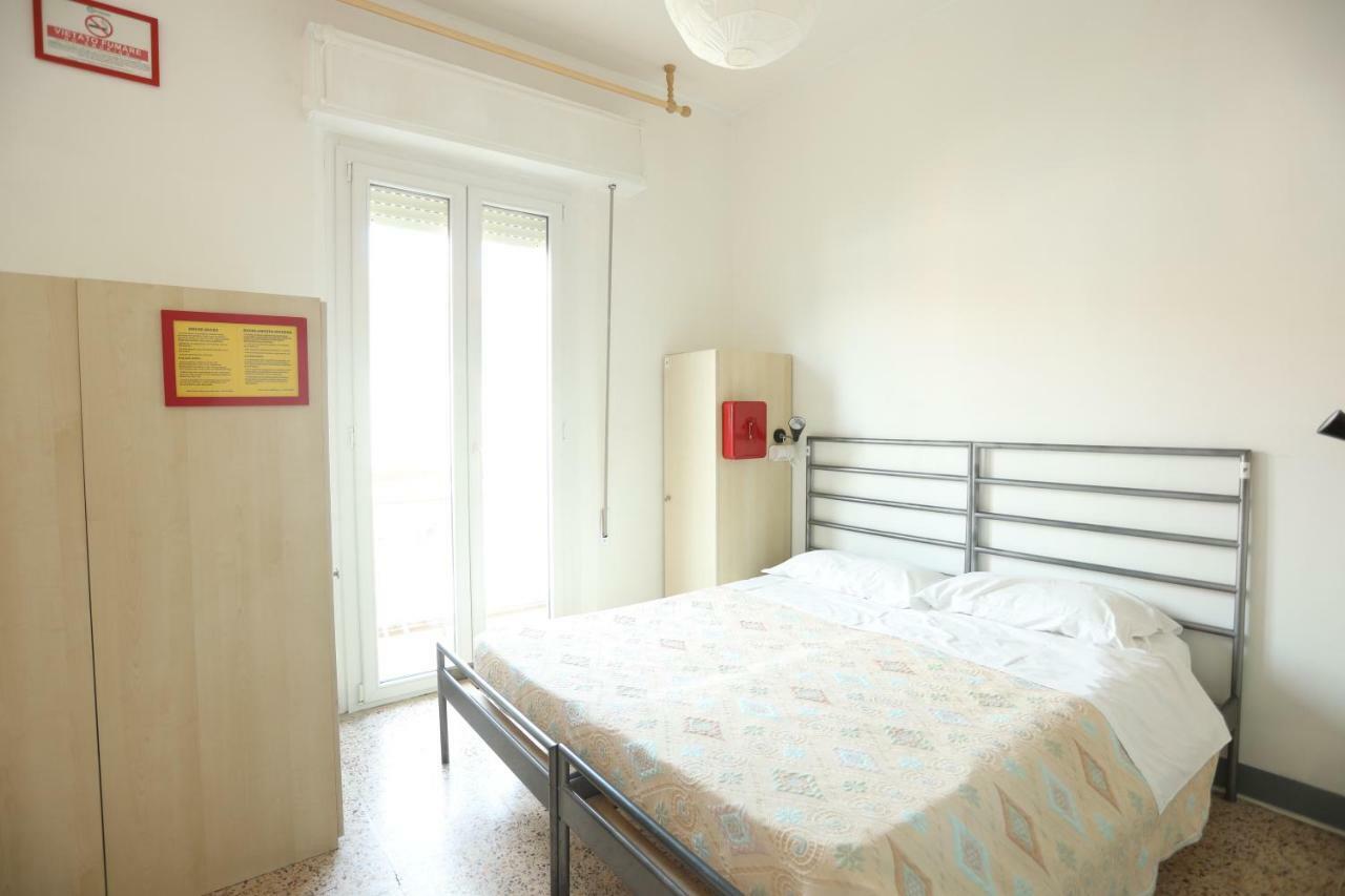 Jammin' Hostel & Bar ริมินี ภายนอก รูปภาพ